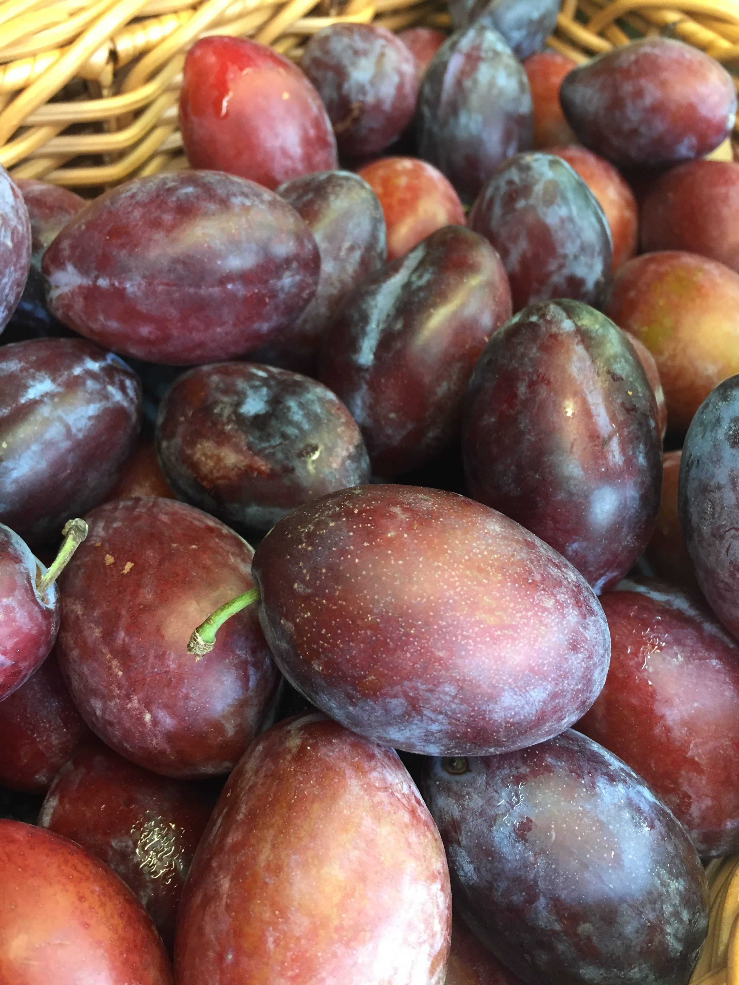 Plums Sugar Plums Out Of Stock Seasonal Greengrocers Pantry